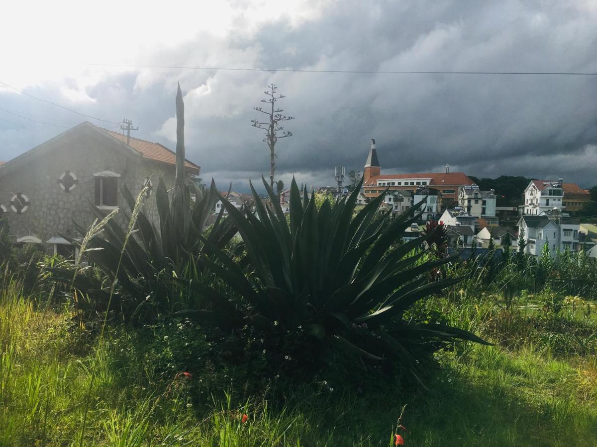 Dalat Train Villa Exterior photo